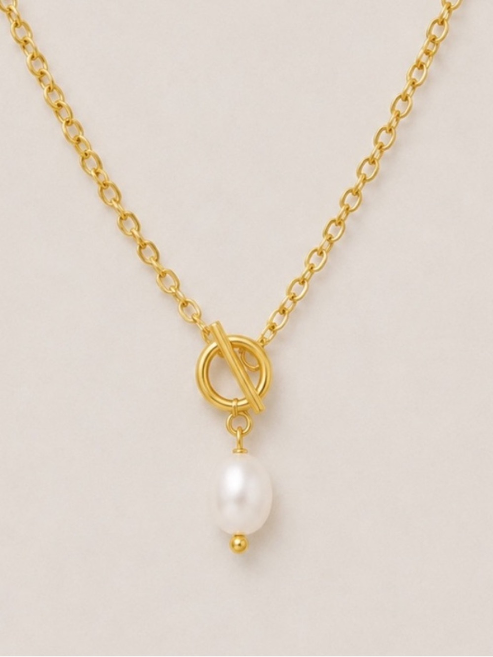New Pearl Gold Toggle Necklace 5019 NWOT